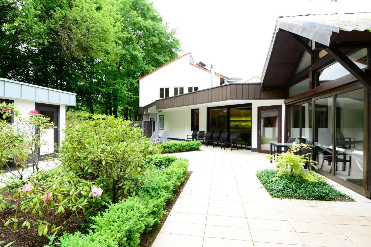 Essensio Hotel Duesseldorf Еркрат Екстериор снимка