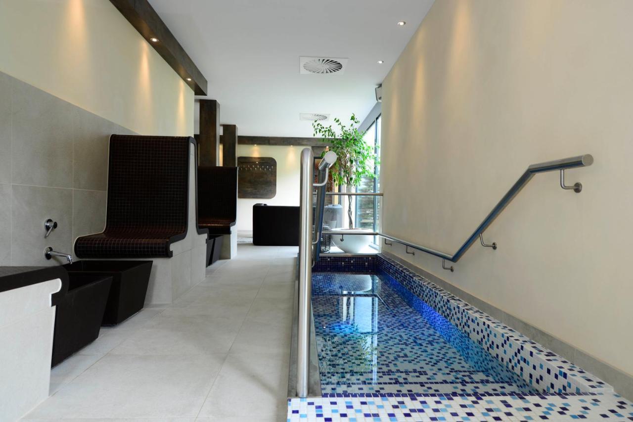 Essensio Hotel Duesseldorf Еркрат Екстериор снимка